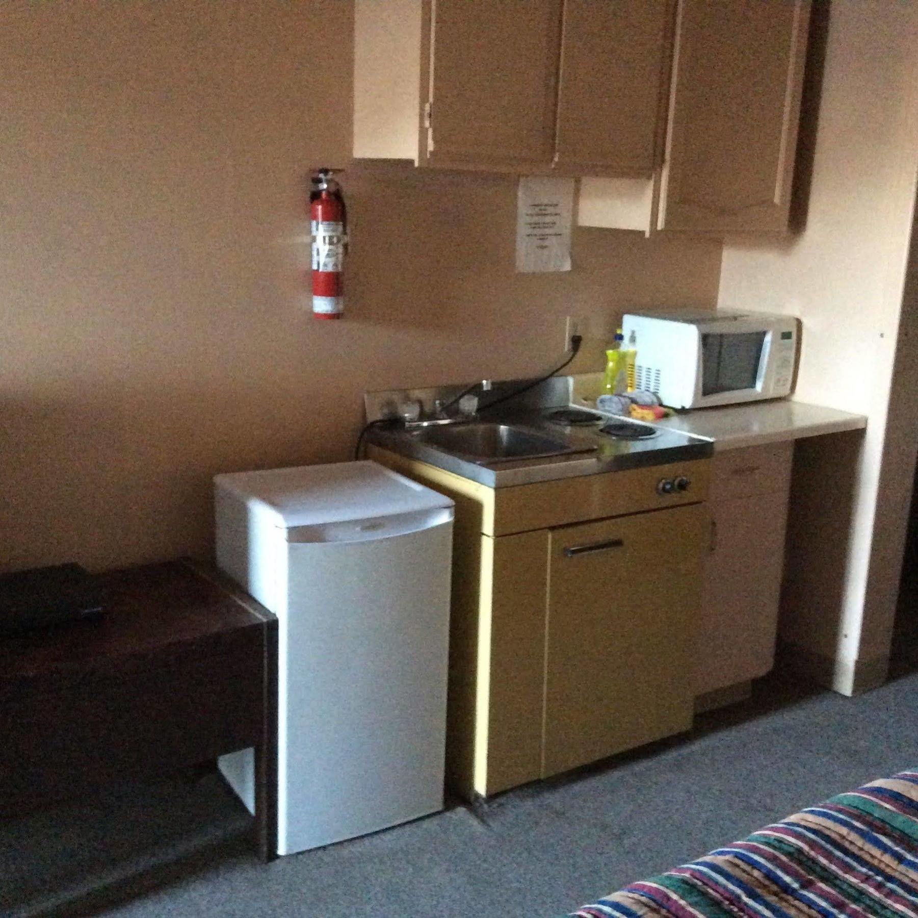 Parkwood Motor Inn Sundre Kültér fotó